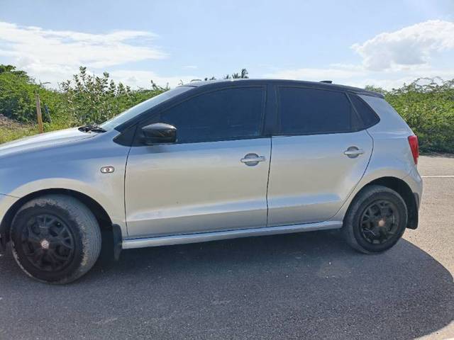 https://images10.gaadi.com/usedgaadi-sellcar/UsedCar/f5dacb94a/b9221616-4aaa-4394-baf6-360e7f07e699.jpg?imwidth=6402