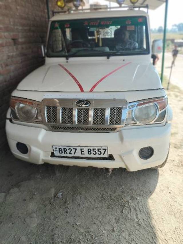 https://images10.gaadi.com/usedgaadi-sellcar/UsedCar/f5dacd1fa/104046b9-138d-444d-af3f-4552d19b82cf.jpg?imwidth=6400