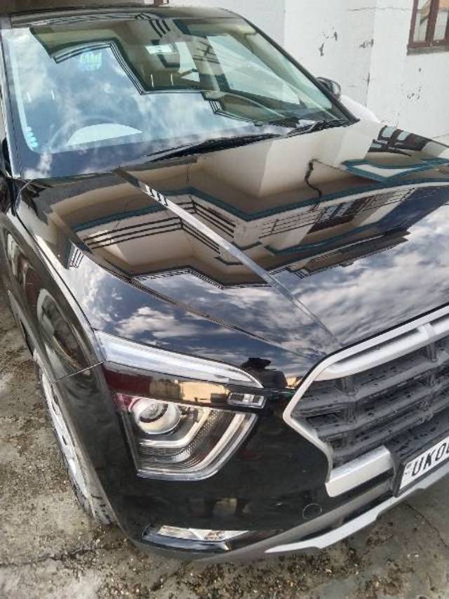 https://images10.gaadi.com/usedgaadi-sellcar/UsedCar/f5dad826a/8c3b6cd0-040c-4b74-a999-c3d3f2c27c3c.jpg?imwidth=6400