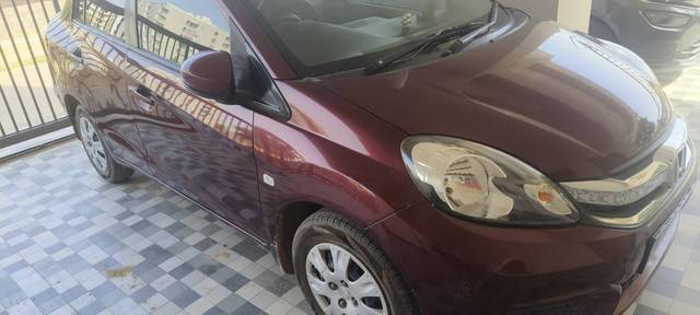 https://images10.gaadi.com/usedgaadi-sellcar/UsedCar/f5dd0947a/30fb4d31-96a0-436f-a84f-71f212c5c637.jpg?imwidth=6400