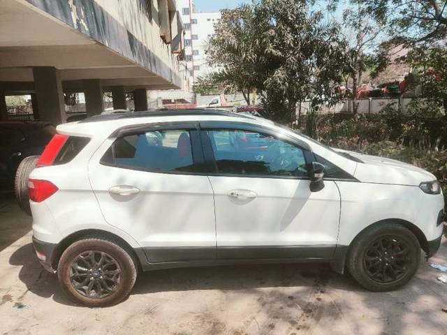 https://images10.gaadi.com/usedgaadi-sellcar/UsedCar/f5ddb242a/466f97d6-bb21-4302-ada1-19f60f101334.jpg?imwidth=6402