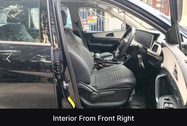 https://images10.gaadi.com/usedgaadi-sellcar/UsedCar/f5ddb736a/a4b7cf1d-8826-437d-99ae-0ca06cc093cf.jpeg?imwidth=6402