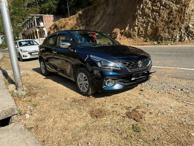 https://images10.gaadi.com/usedgaadi-sellcar/UsedCar/f5ddcc9aa/8e22cc9c-930c-44f6-94f2-dfa9ce23ef51.jpeg?imwidth=6400