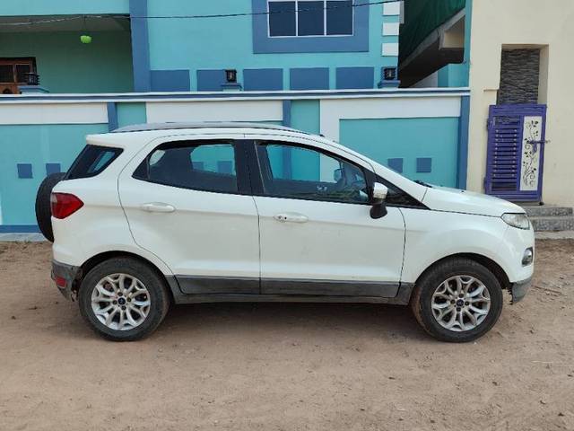 https://images10.gaadi.com/usedgaadi-sellcar/UsedCar/f5df09e4a/0bf86d00-70ae-4c5c-8196-26404be5f413.jpg?imwidth=6401