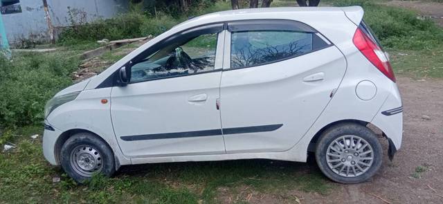 https://images10.gaadi.com/usedgaadi-sellcar/UsedCar/f5df359ba/3e841580-870d-4c23-966f-0c940f3a7d9b.jpg?imwidth=6400