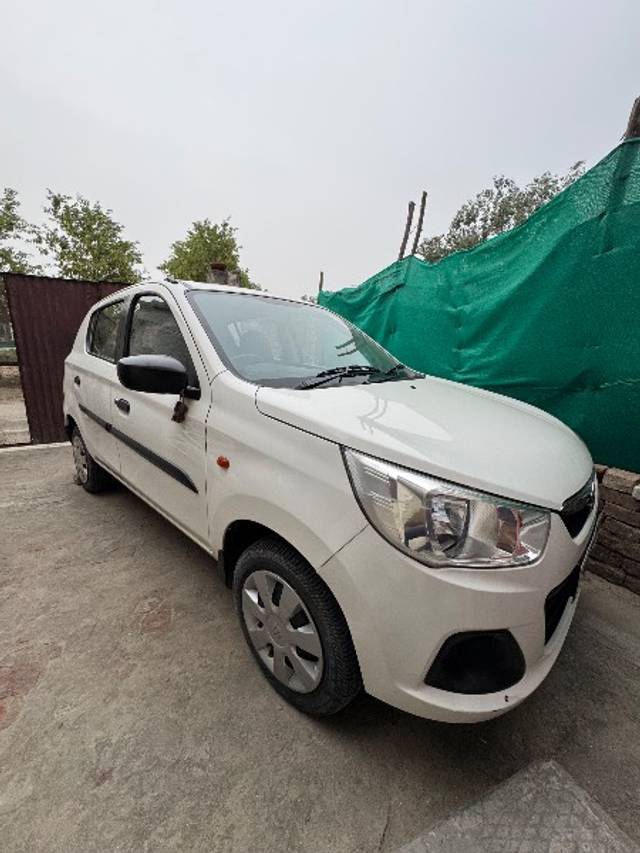 https://images10.gaadi.com/usedgaadi-sellcar/UsedCar/f5df6180a/2b8ea05e-428c-4880-8830-b01bd997376f.jpeg?imwidth=6400