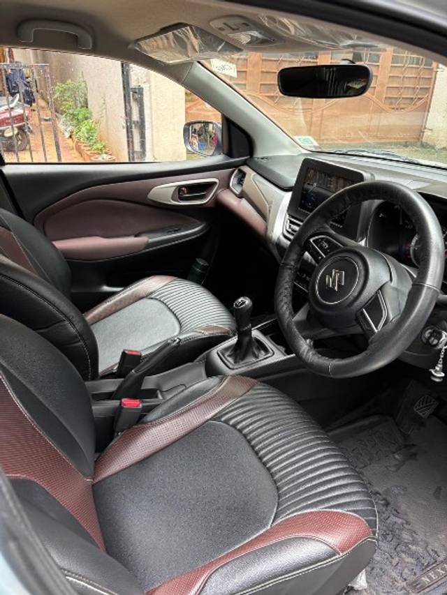 https://images10.gaadi.com/usedgaadi-sellcar/UsedCar/f5dfe785a/91c2500e-393a-4cf8-9c5f-5fb7e8b988a7.jpeg?imwidth=6402