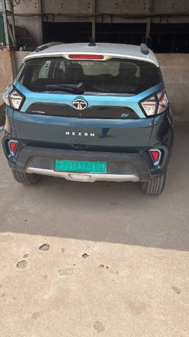 https://images10.gaadi.com/usedgaadi-sellcar/UsedCar/f5e29936a/c2a81290-2185-471a-a144-f8688589e174.jpeg?imwidth=6400