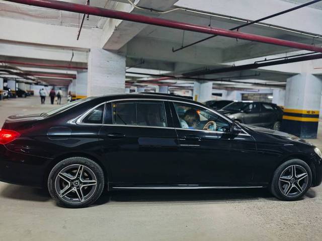 https://images10.gaadi.com/usedgaadi-sellcar/UsedCar/f5e2e2a8a/1353b4e0-5570-4a0a-a0e1-d8ddf3bdb17b.jpeg?imwidth=6402
