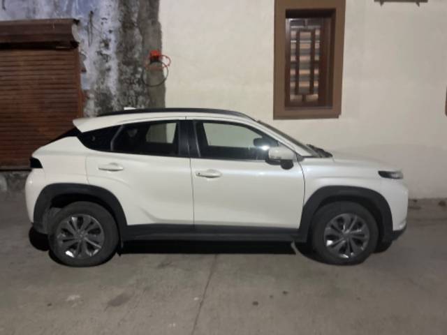 https://images10.gaadi.com/usedgaadi-sellcar/UsedCar/f5e2f382a/9b83b2b9-0e65-4f62-a420-bd4c6d05fd56.jpg?imwidth=6401