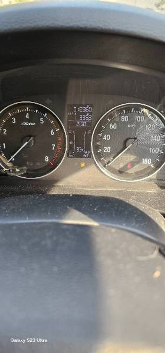 https://images10.gaadi.com/usedgaadi-sellcar/UsedCar/f5e321d7a/1ef74ece-69a7-49ab-9311-55f5d5005ced.jpg?imwidth=6401