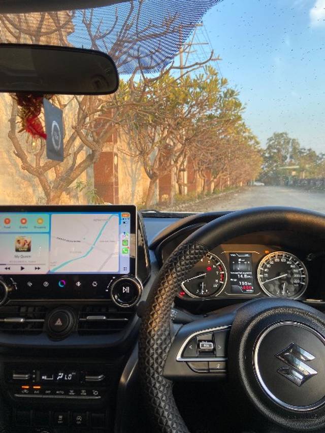 https://images10.gaadi.com/usedgaadi-sellcar/UsedCar/f5e32f57a/dc523c8e-0da7-4f20-b94c-e0cac39b6634.jpeg?imwidth=6402