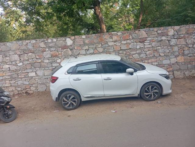 https://images10.gaadi.com/usedgaadi-sellcar/UsedCar/f5e3e4baa/e4612237-04f9-4f41-a717-6cfc441c15ba.jpg?imwidth=6401