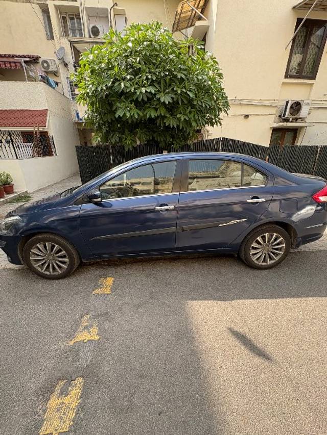 https://images10.gaadi.com/usedgaadi-sellcar/UsedCar/f5e3fce5a/98c4d835-cc7b-4691-8b42-9bcda2ff25c2.jpeg?imwidth=6401