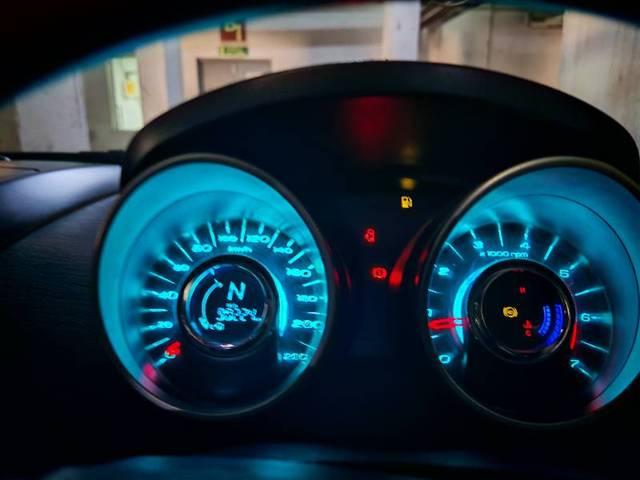https://images10.gaadi.com/usedgaadi-sellcar/UsedCar/f5e52b96a/23cc13f6-7b28-4599-bac3-f0fbd724d02d.jpg?imwidth=6402