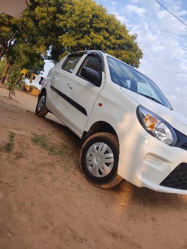 https://images10.gaadi.com/usedgaadi-sellcar/UsedCar/f5e53352a/69cee723-70e7-4ee8-bf94-3803125f0c60.jpg?imwidth=6402