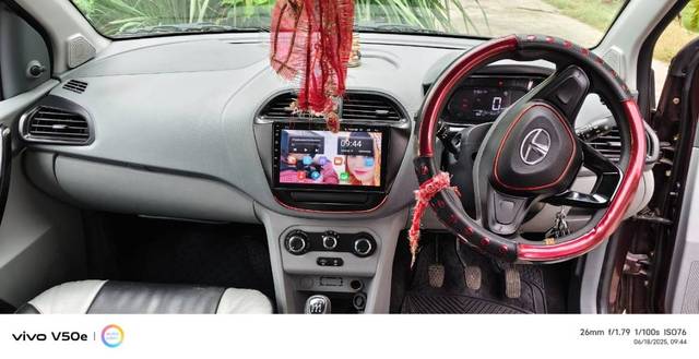 https://images10.gaadi.com/usedgaadi-sellcar/UsedCar/f5e69fbea/6a7b6e8b-ca9f-4d21-893f-393389e1e7da.jpg?imwidth=6401