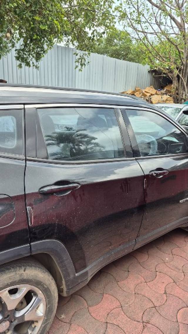 https://images10.gaadi.com/usedgaadi-sellcar/UsedCar/f5e7f508a/c97336e7-8a6d-4a43-a4a3-2aeddd664d77.jpeg?imwidth=6401