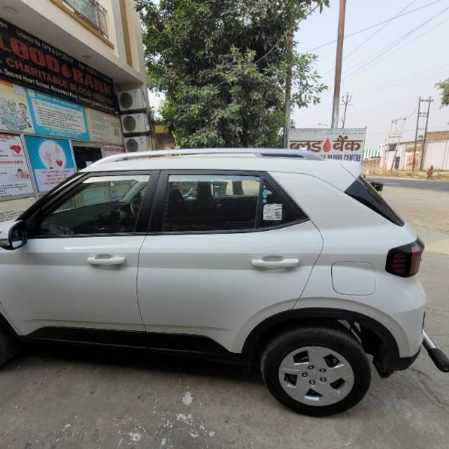 https://images10.gaadi.com/usedgaadi-sellcar/UsedCar/f5e80cf8a/0895406d-83bb-4650-8b76-ad9e6d1da683.jpg?imwidth=6402