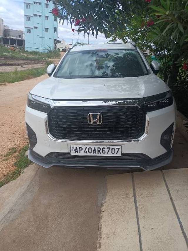 https://images10.gaadi.com/usedgaadi-sellcar/UsedCar/f5e8a611a/dff47d38-83ff-4ef1-814f-61bf9ed475ab.jpg?imwidth=6400