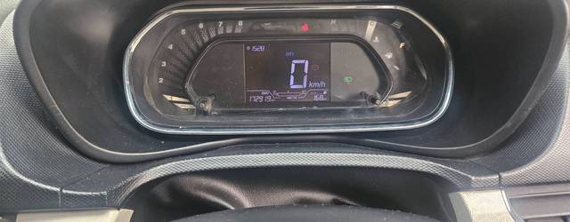 https://images10.gaadi.com/usedgaadi-sellcar/UsedCar/f5eaa4c5a/c8ec7bee-a707-417f-b9d9-2bf427165c1b.jpg?imwidth=6401