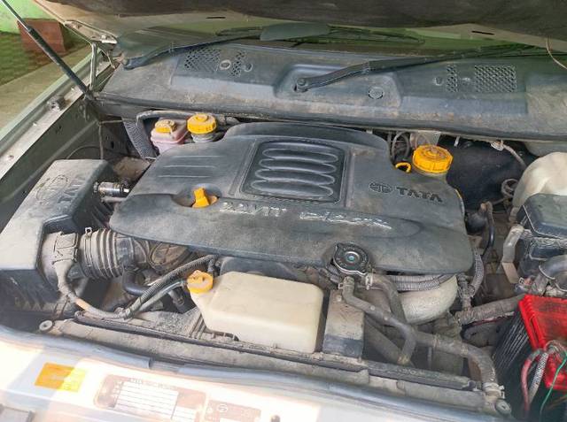 https://images10.gaadi.com/usedgaadi-sellcar/UsedCar/f5eaafa3a/60d880f9-76d3-4bf2-ac59-c4fa58620353.jpg?imwidth=6402