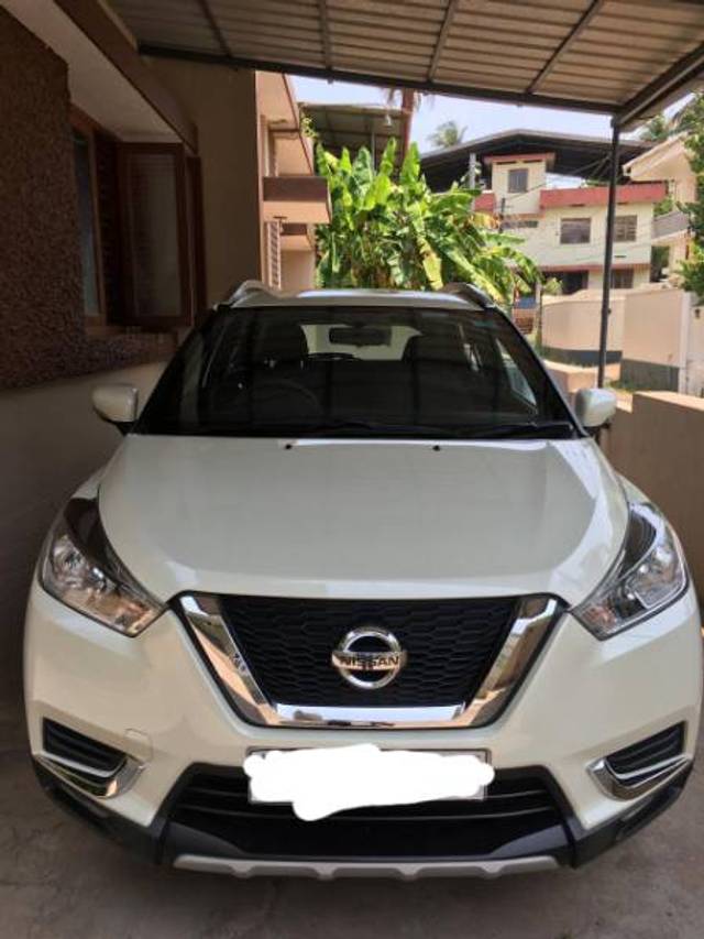 https://images10.gaadi.com/usedgaadi-sellcar/UsedCar/f5ec0513a/99420c0a-4648-4af5-a097-f1bb3458deb9.jpg?imwidth=6400