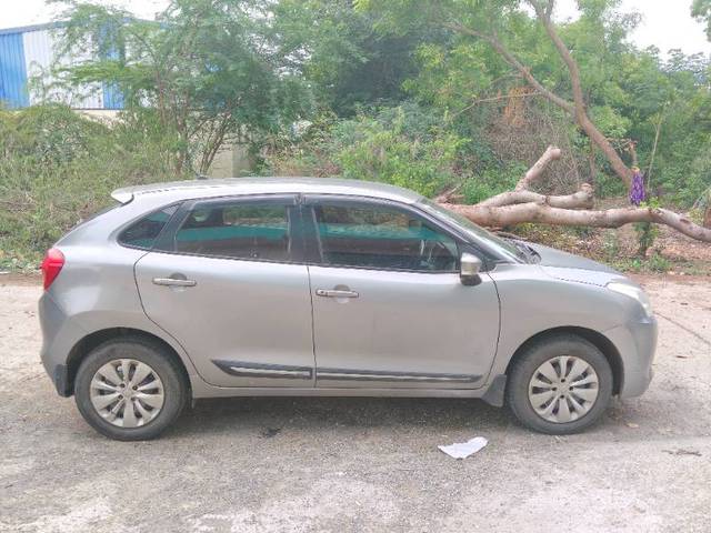 https://images10.gaadi.com/usedgaadi-sellcar/UsedCar/f5ed74d3a/a0f58a28-a232-4ba3-8e0e-031803005b83.jpg?imwidth=6401