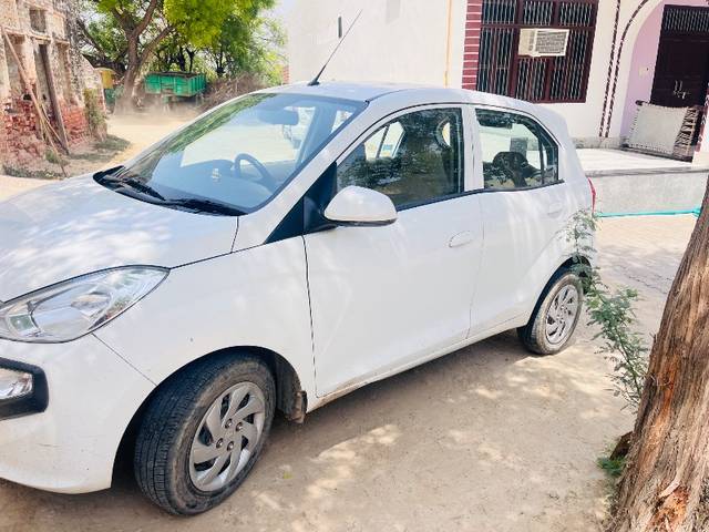 https://images10.gaadi.com/usedgaadi-sellcar/UsedCar/f5ee0a79a/41f643d8-2606-4f12-b15c-5cdae5c64de9.jpeg?imwidth=6400