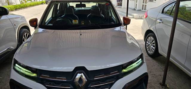 https://images10.gaadi.com/usedgaadi-sellcar/UsedCar/f5ee2ab1a/a9a8cf84-8055-41bf-8a6e-1cdad1f1357c.jpg?imwidth=6400