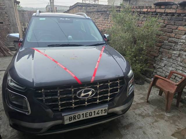 https://images10.gaadi.com/usedgaadi-sellcar/UsedCar/f5ef5873a/319bacee-1a8f-4902-a7ca-2ba791dc8589.jpg?imwidth=6402