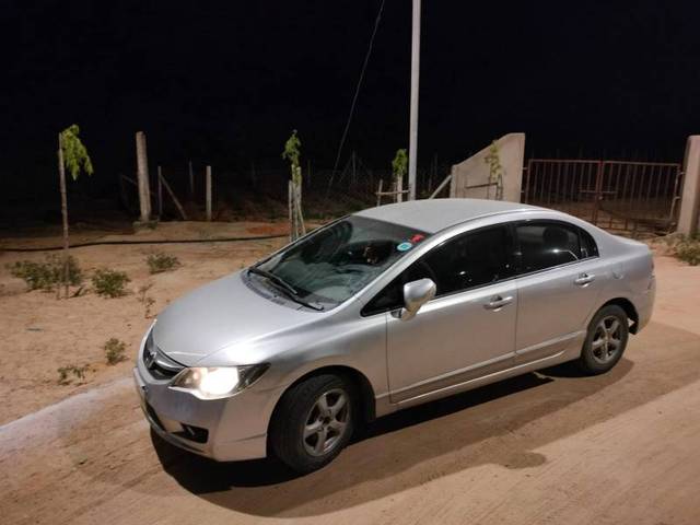 https://images10.gaadi.com/usedgaadi-sellcar/UsedCar/f5ef687ca/3c322845-036c-4441-b5b4-f57373b9d625.jpg?imwidth=6402