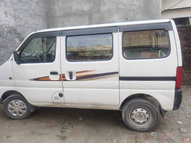 https://images10.gaadi.com/usedgaadi-sellcar/UsedCar/f5f056dfa/a9079428-c416-4015-8536-9f82674790cd.jpg?imwidth=6402