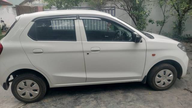 https://images10.gaadi.com/usedgaadi-sellcar/UsedCar/f5f113baa/a7dae15a-5e17-4815-bc75-473b76511526.jpeg?imwidth=6401
