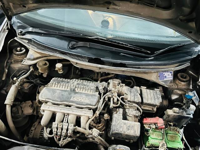 https://images10.gaadi.com/usedgaadi-sellcar/UsedCar/f5f17272a/93f9e4f3-b157-42f3-a0f2-ce26d4fba377.jpeg?imwidth=6402