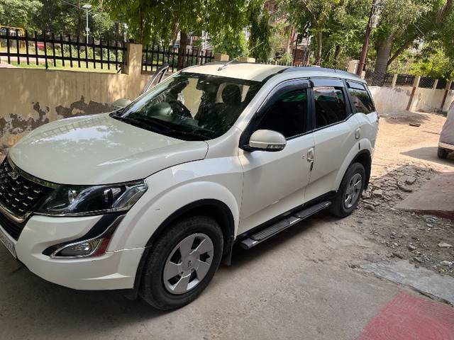 https://images10.gaadi.com/usedgaadi-sellcar/UsedCar/f5f18bf8a/31a82632-e3cc-4f20-87df-48152e440265.jpeg?imwidth=6401