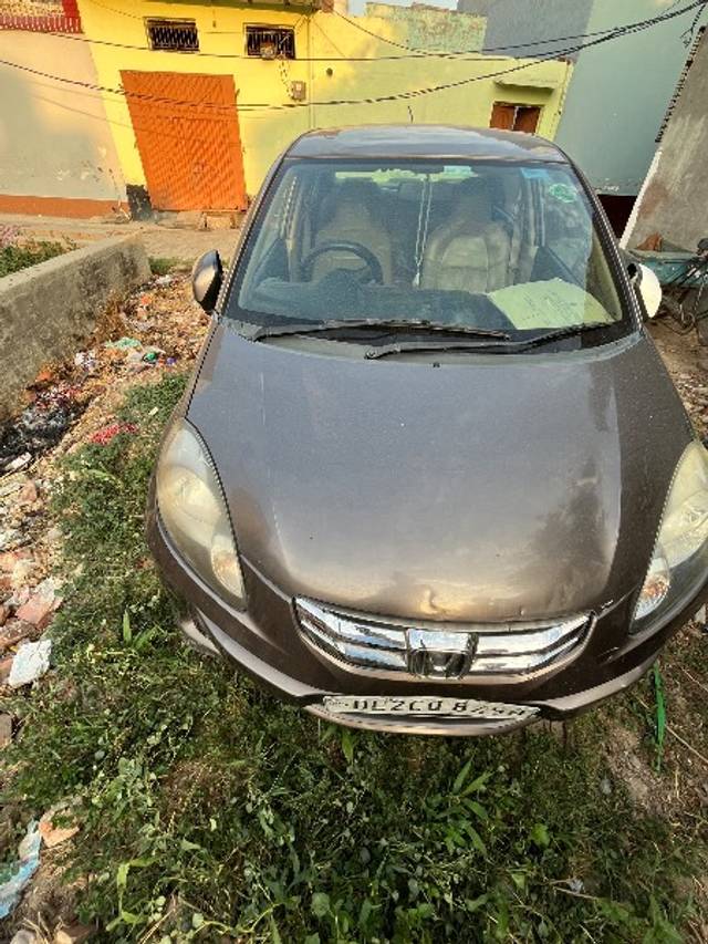 https://images10.gaadi.com/usedgaadi-sellcar/UsedCar/f5f1d240a/cea87677-5a32-4fa8-a171-1c8c2bcec42d.jpeg?imwidth=6400