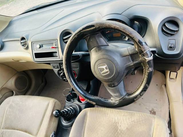https://images10.gaadi.com/usedgaadi-sellcar/UsedCar/f5f1de6da/74f7b964-3774-47aa-93bd-7aef83f9f0ba.jpeg?imwidth=6402
