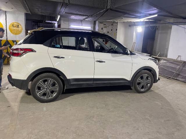 https://images10.gaadi.com/usedgaadi-sellcar/UsedCar/f5f264afa/cbcdd88c-3559-4cdd-bdd4-12c94ea2d2c9.jpeg?imwidth=6402