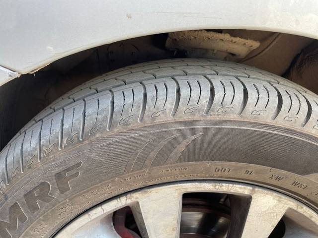 https://images10.gaadi.com/usedgaadi-sellcar/UsedCar/f5f33c49a/74ce1a69-664b-4b2b-b710-6fd3abbfb452.jpeg?imwidth=6402