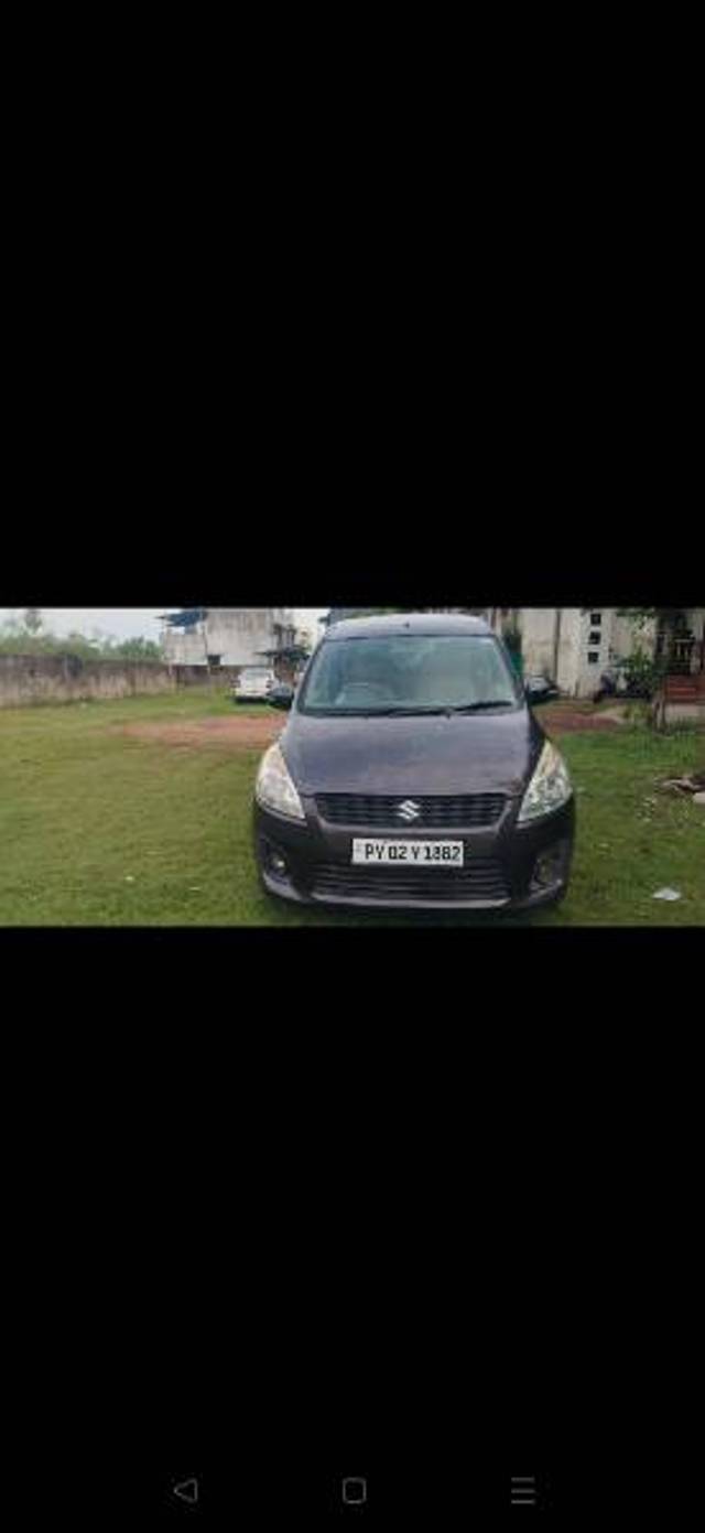 https://images10.gaadi.com/usedgaadi-sellcar/UsedCar/f5f367fca/67d07d05-30ed-4dfa-bd25-1a1b2aa8d40b.jpg?imwidth=6402