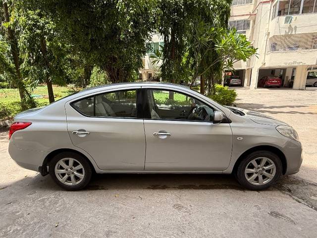 https://images10.gaadi.com/usedgaadi-sellcar/UsedCar/f5f48138a/e667eb5a-f027-4e9f-8910-b6c9c5e36979.jpeg?imwidth=6401