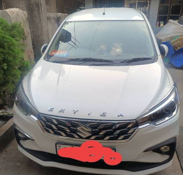 https://images10.gaadi.com/usedgaadi-sellcar/UsedCar/f5f48e2ea/bdcca206-120b-4a0b-a132-90aacba03eb9.jpg?imwidth=6402