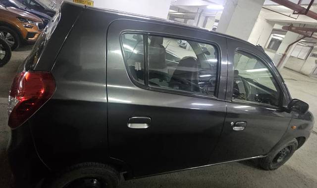 https://images10.gaadi.com/usedgaadi-sellcar/UsedCar/f5f49efca/c5a4686b-d1da-4850-bd0d-b61ec6892e45.jpg?imwidth=6401