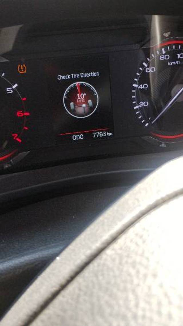 https://images10.gaadi.com/usedgaadi-sellcar/UsedCar/f5f4fd2da/341bfbaa-c716-4820-901e-86db6aa20574.jpg?imwidth=6401