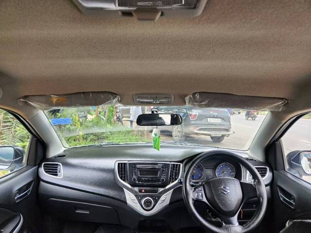 https://images10.gaadi.com/usedgaadi-sellcar/UsedCar/f5f5297aa/3b148139-292c-4f8e-84cd-71d576f1d684.jpg?imwidth=6400