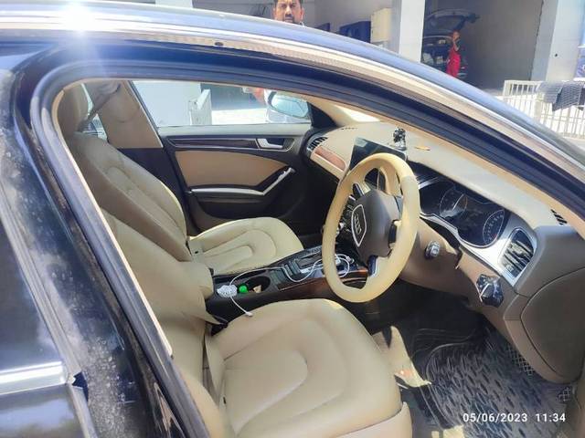 https://images10.gaadi.com/usedgaadi-sellcar/UsedCar/f5f5a1b2a/8fa1924c-e77b-476c-9b5a-e8f131242c38.jpg?imwidth=6401