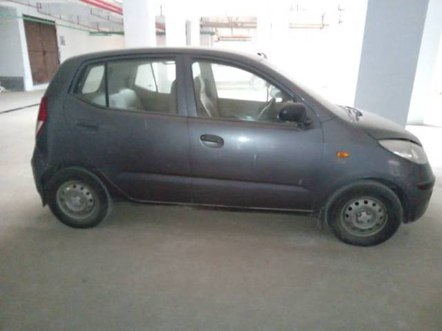 https://images10.gaadi.com/usedgaadi-sellcar/UsedCar/f5f5d52aa/8607104c-d2de-4dda-b264-b7c1ea724681.jpg?imwidth=6401