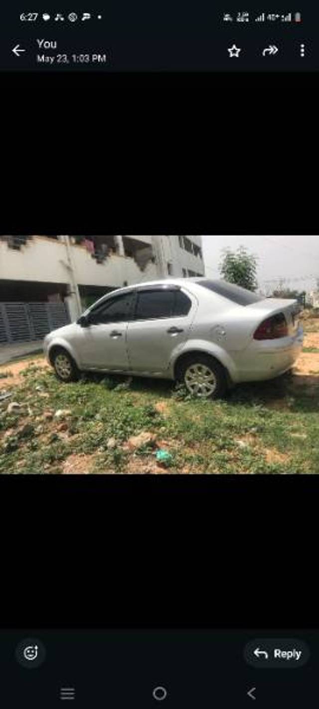 https://images10.gaadi.com/usedgaadi-sellcar/UsedCar/f5f60e66a/2a5249bf-f44b-4c31-a278-e0913f3c10fd.jpg?imwidth=6402