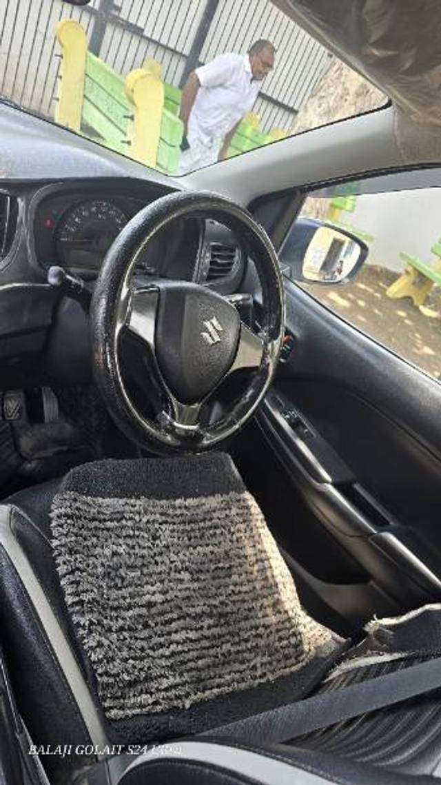 https://images10.gaadi.com/usedgaadi-sellcar/UsedCar/f5f6a01ea/460ce044-7166-49c0-91d5-5814d95004d0.jpg?imwidth=6401